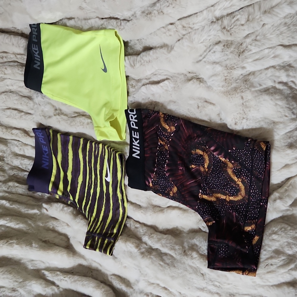 Nike compression shorts